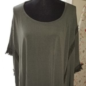 Kye Mi - Light Weight Ruana - Charcoal Gray